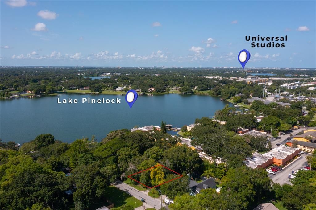 待售: $525,000 (0.32 acres)