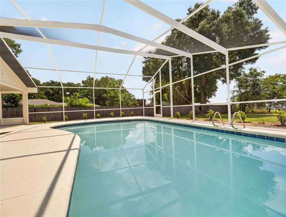 For Sale: $429,900 (4 beds, 2 baths, 1983 Square Feet)
