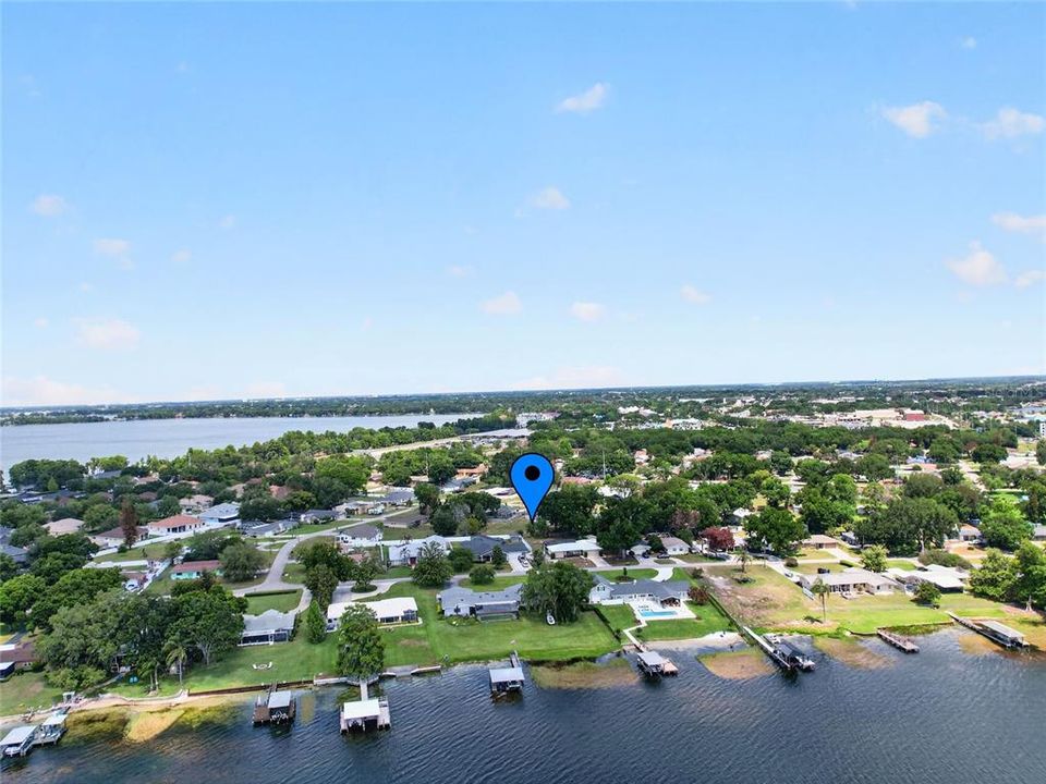 For Sale: $429,900 (4 beds, 2 baths, 1983 Square Feet)