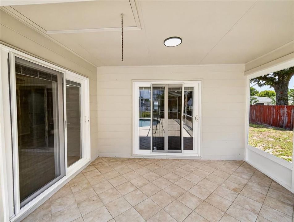 For Sale: $429,900 (4 beds, 2 baths, 1983 Square Feet)