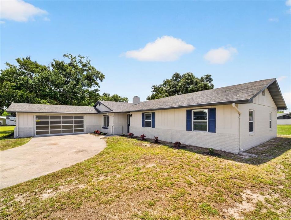 For Sale: $429,900 (4 beds, 2 baths, 1983 Square Feet)
