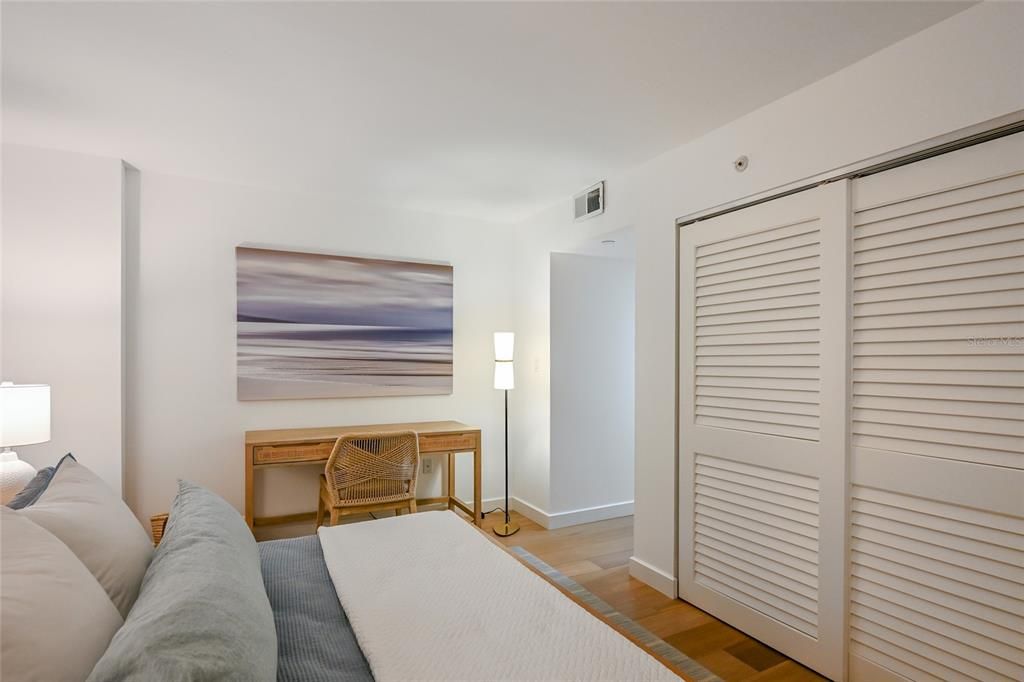 For Sale: $1,499,000 (2 beds, 2 baths, 1555 Square Feet)