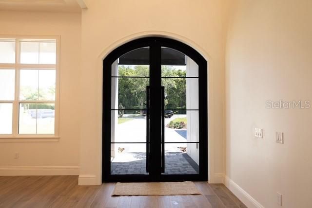 For Sale: $1,950,000 (5 beds, 4 baths, 4117 Square Feet)