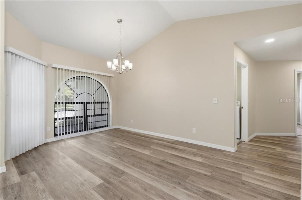 For Sale: $565,000 (4 beds, 3 baths, 2292 Square Feet)
