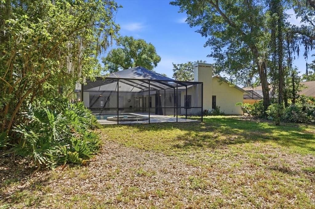 For Sale: $565,000 (4 beds, 3 baths, 2292 Square Feet)