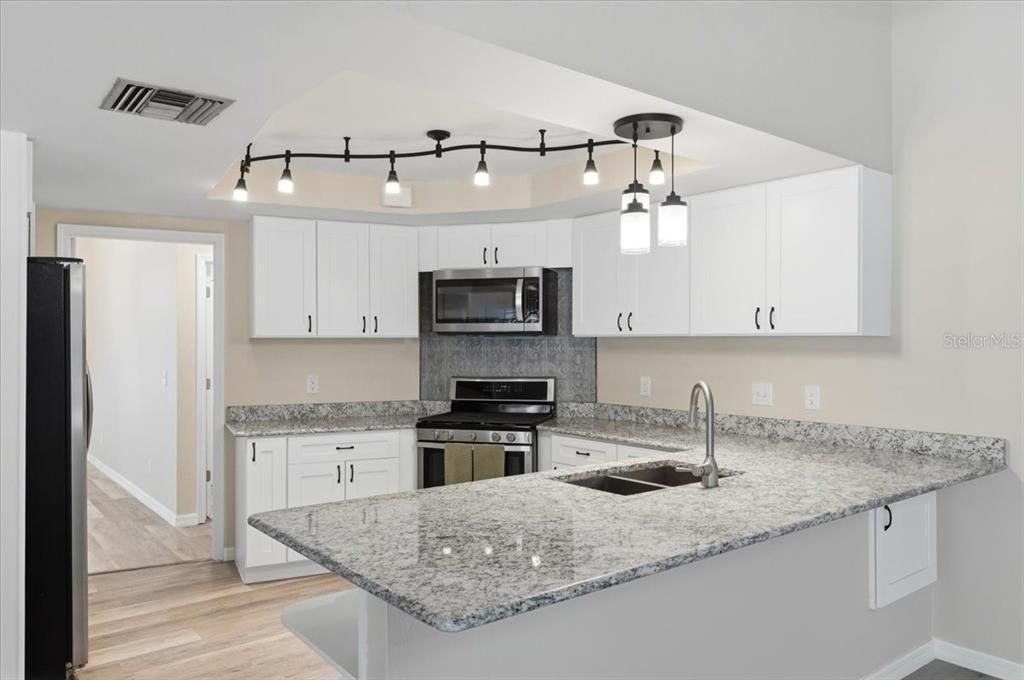 For Sale: $565,000 (4 beds, 3 baths, 2292 Square Feet)