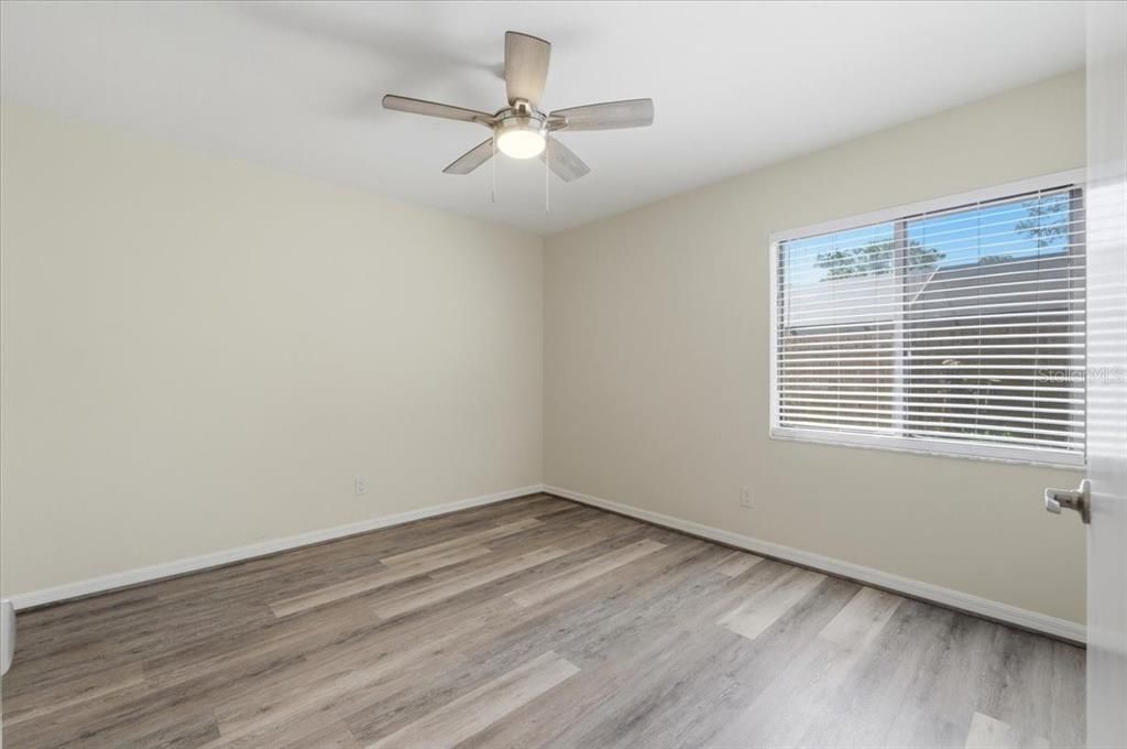 For Sale: $565,000 (4 beds, 3 baths, 2292 Square Feet)