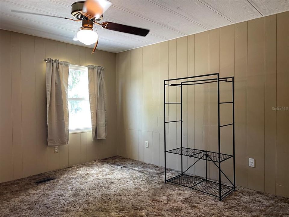 For Sale: $177,500 (2 beds, 2 baths, 1232 Square Feet)