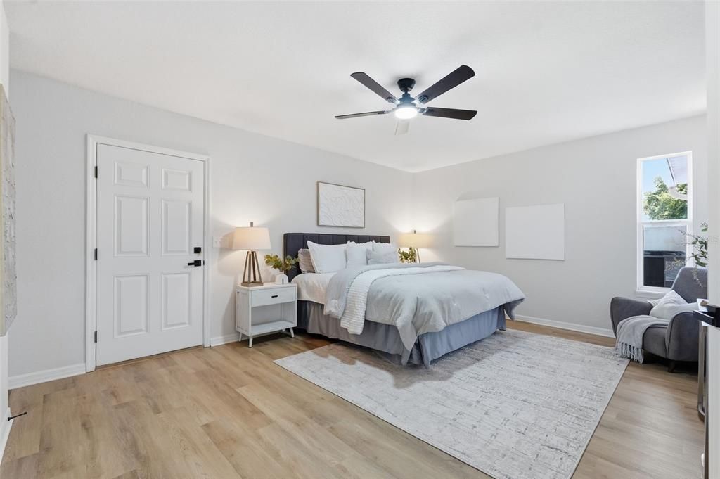 Active With Contract: $360,000 (4 beds, 2 baths, 1517 Square Feet)
