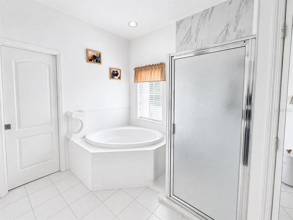 For Sale: $509,900 (4 beds, 3 baths, 2243 Square Feet)
