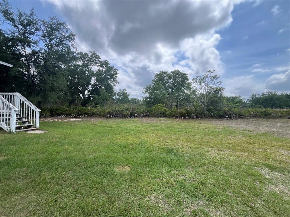 For Sale: $315,000 (3 beds, 3 baths, 1340 Square Feet)
