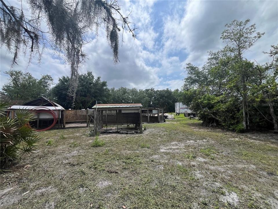 For Sale: $315,000 (3 beds, 3 baths, 1340 Square Feet)