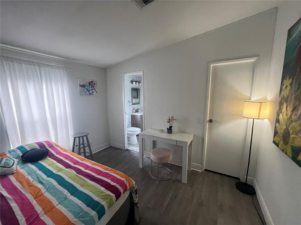 For Sale: $315,000 (3 beds, 3 baths, 1340 Square Feet)