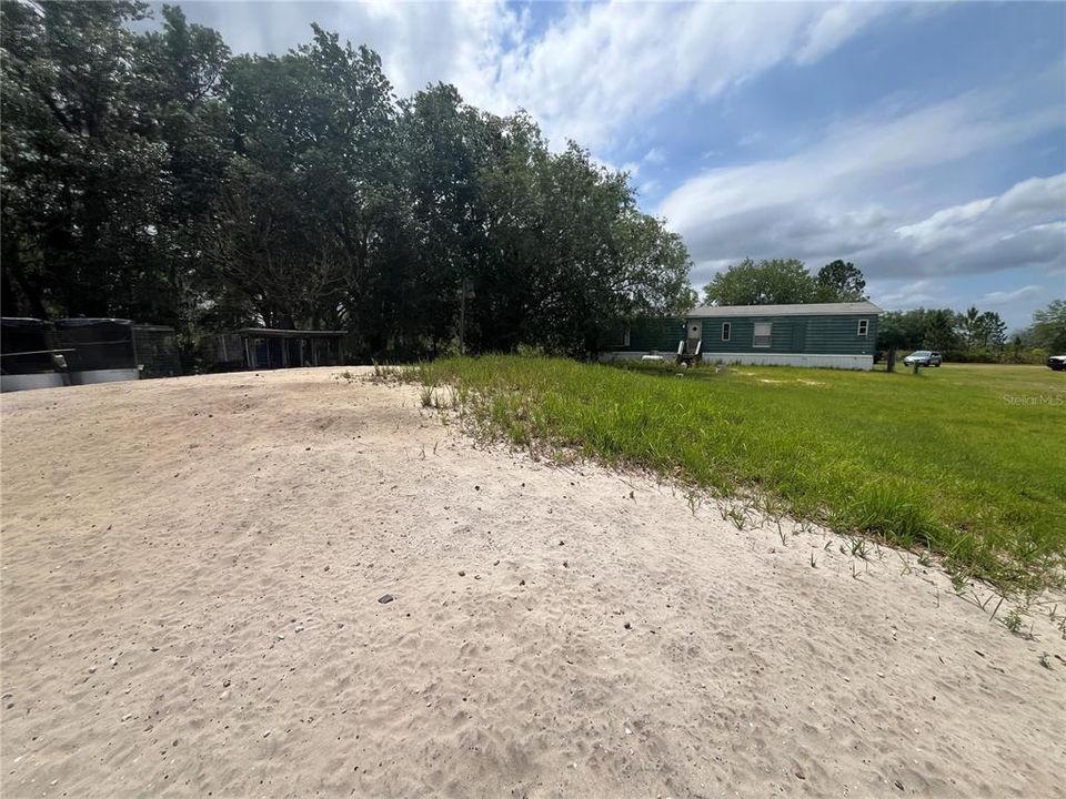 For Sale: $315,000 (3 beds, 3 baths, 1340 Square Feet)