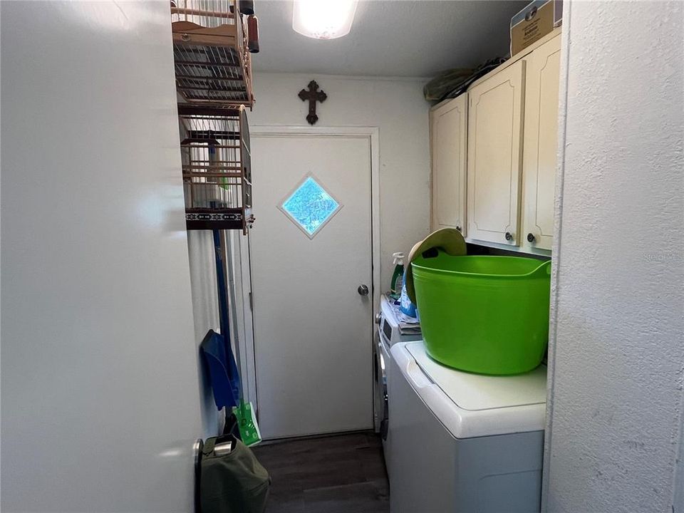 For Sale: $315,000 (3 beds, 3 baths, 1340 Square Feet)