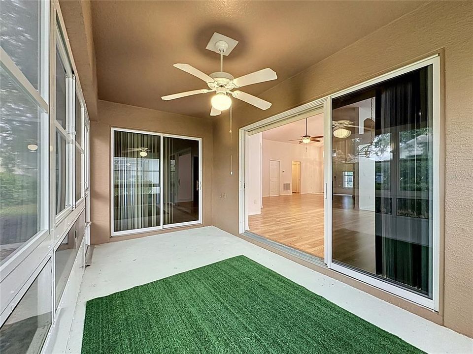 For Sale: $309,900 (2 beds, 2 baths, 1713 Square Feet)