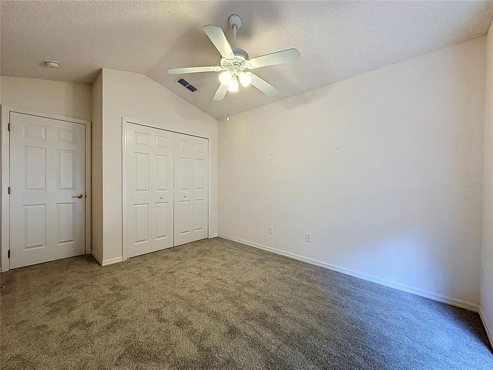 For Sale: $309,900 (2 beds, 2 baths, 1713 Square Feet)