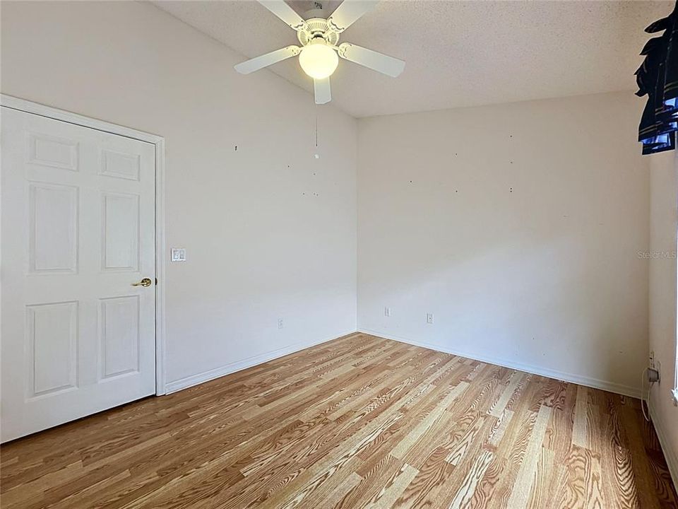 For Sale: $309,900 (2 beds, 2 baths, 1713 Square Feet)