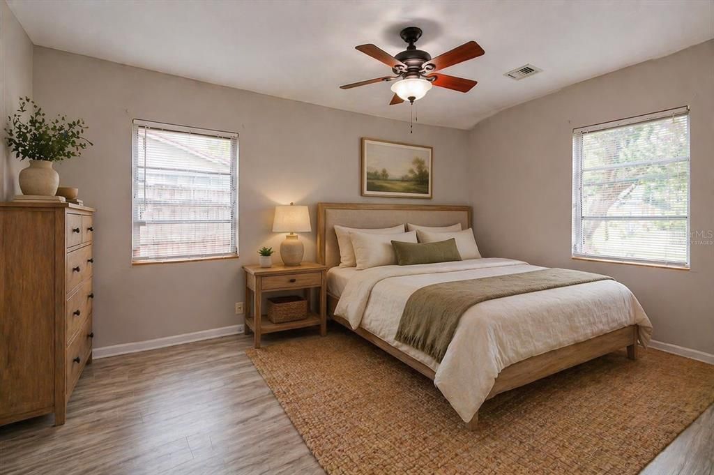 Activo con contrato: $260,000 (3 camas, 2 baños, 1537 Pies cuadrados)