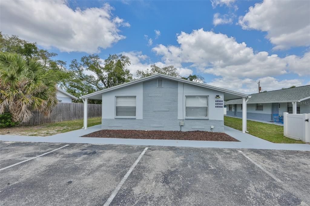 For Rent: $1,199 (1 beds, 1 baths, 1200 Square Feet)