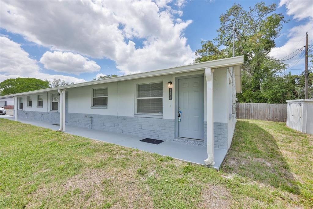 For Rent: $1,199 (1 beds, 1 baths, 1200 Square Feet)
