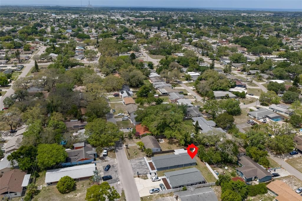 For Rent: $1,199 (1 beds, 1 baths, 1200 Square Feet)