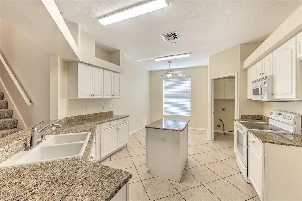 For Sale: $499,000 (4 beds, 3 baths, 2391 Square Feet)