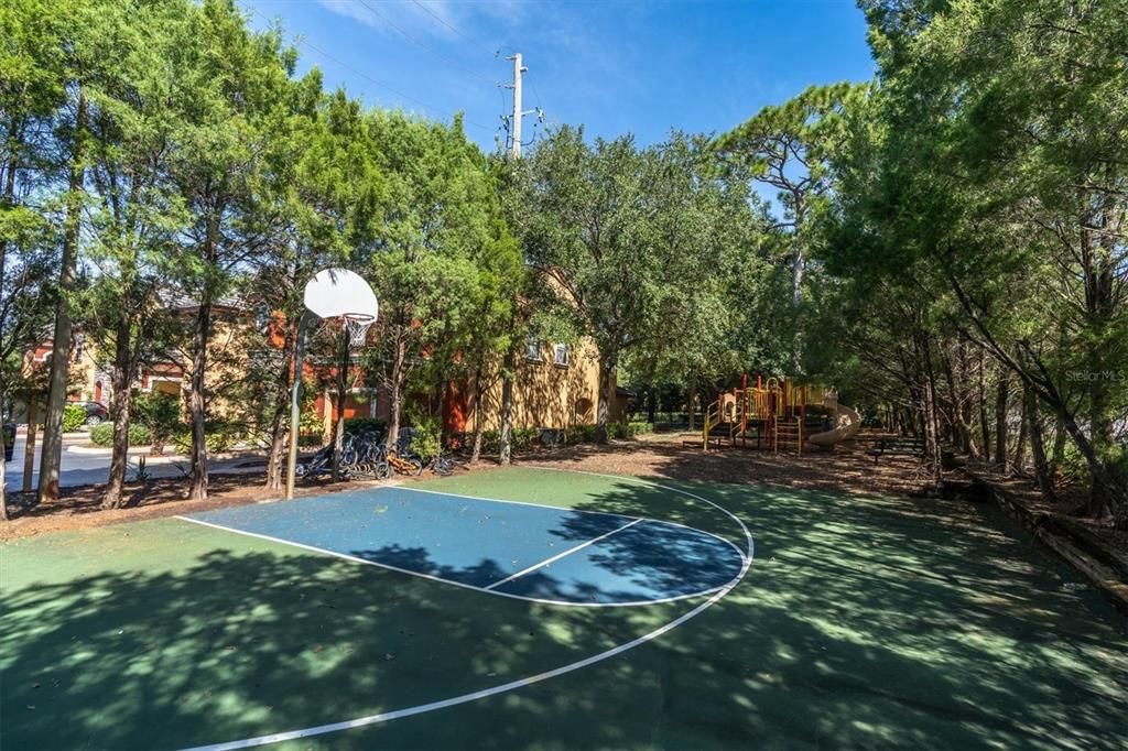 En Venta: $285,000 (2 camas, 2 baños, 1110 Pies cuadrados)