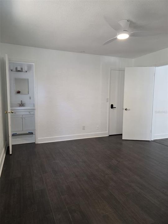 For Rent: $3,600 (3 beds, 2 baths, 1318 Square Feet)