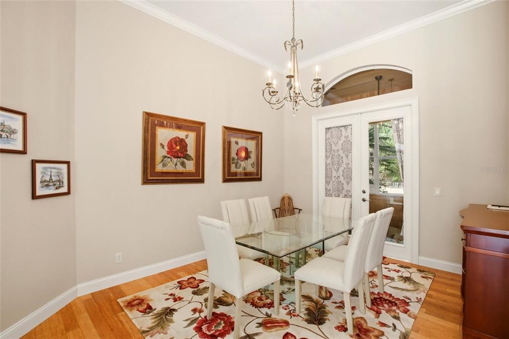 Activo con contrato: $1,189,000 (4 camas, 3 baños, 3117 Pies cuadrados)