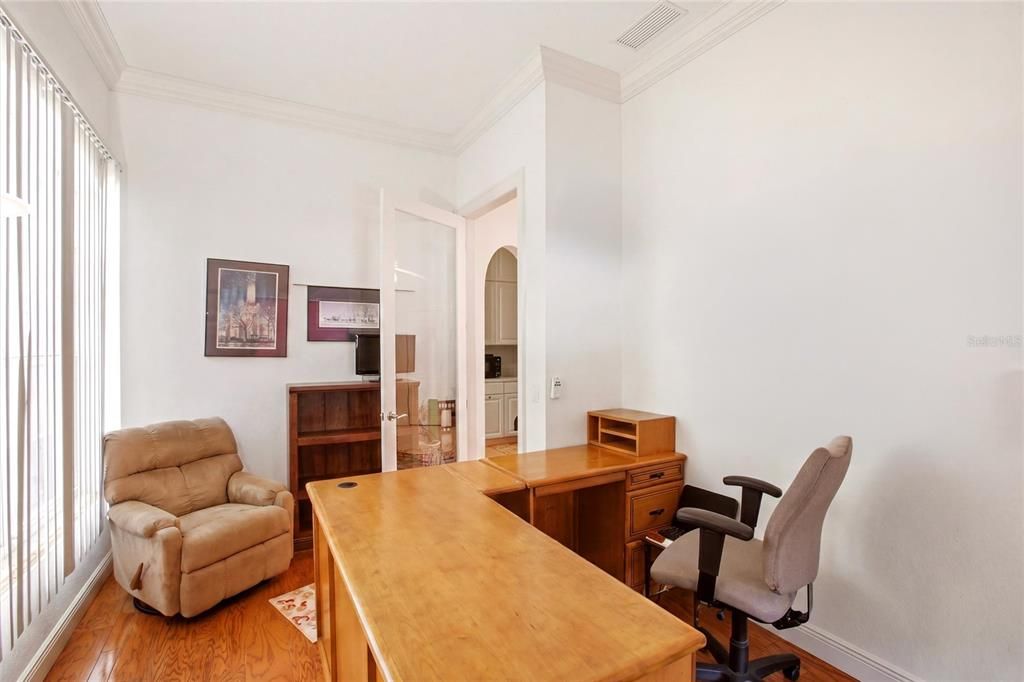 Activo con contrato: $1,189,000 (4 camas, 3 baños, 3117 Pies cuadrados)