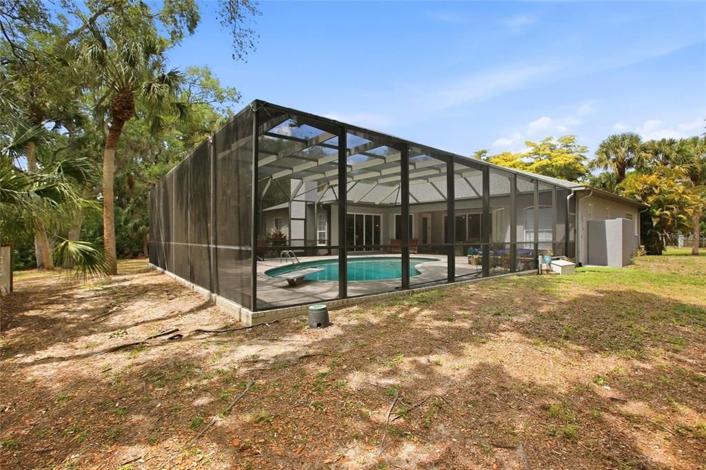 Activo con contrato: $1,189,000 (4 camas, 3 baños, 3117 Pies cuadrados)