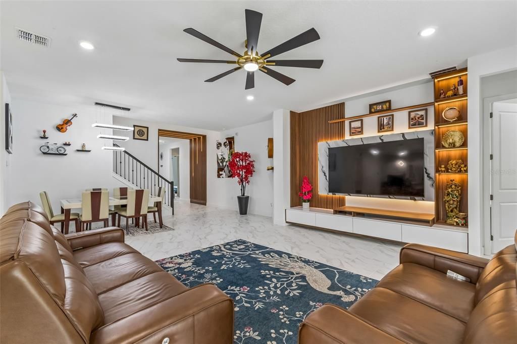 For Sale: $969,000 (6 beds, 4 baths, 4415 Square Feet)