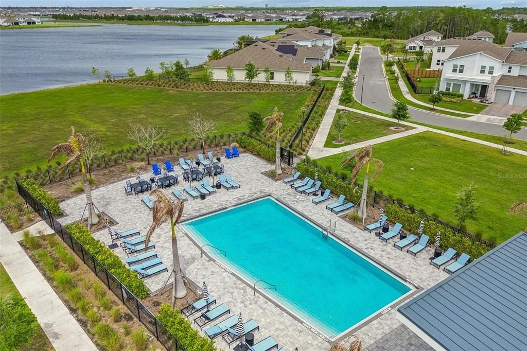 For Sale: $969,000 (6 beds, 4 baths, 4415 Square Feet)