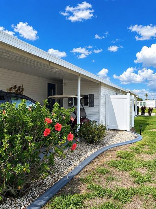 На продажу: $164,900 (2 спален, 2 ванн, 1689 Квадратных фут)