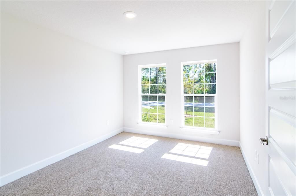 Activo con contrato: $415,900 (4 camas, 3 baños, 3000 Pies cuadrados)
