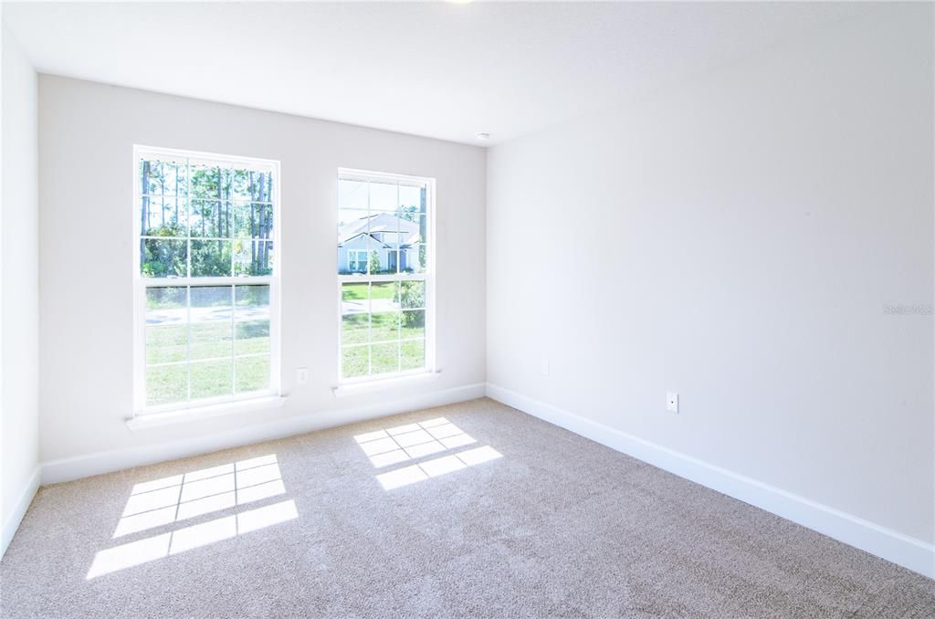 Activo con contrato: $415,900 (4 camas, 3 baños, 3000 Pies cuadrados)