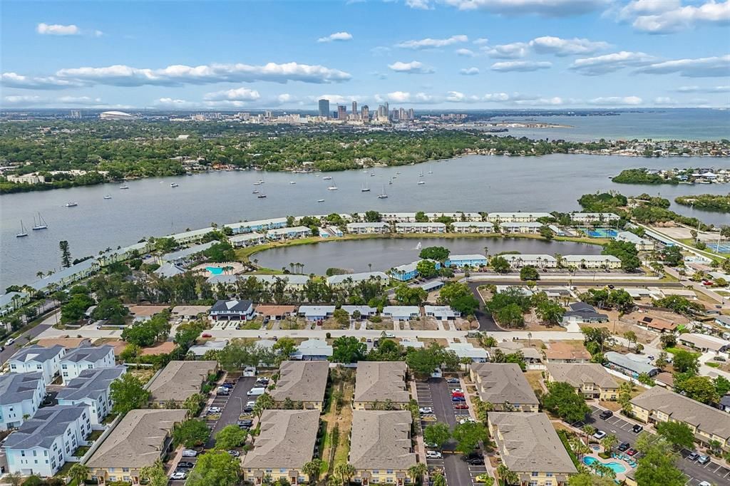 На продажу: $289,000 (3 спален, 2 ванн, 1345 Квадратных фут)