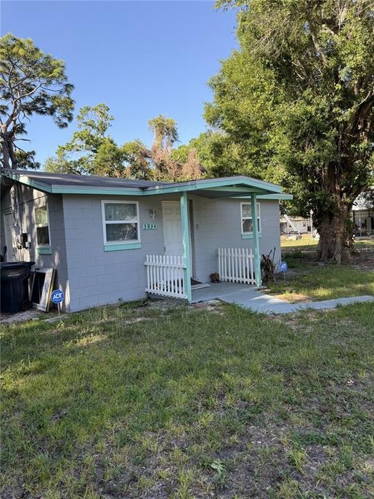 Active With Contract: $135,000 (1 beds, 1 baths, 480 Square Feet)