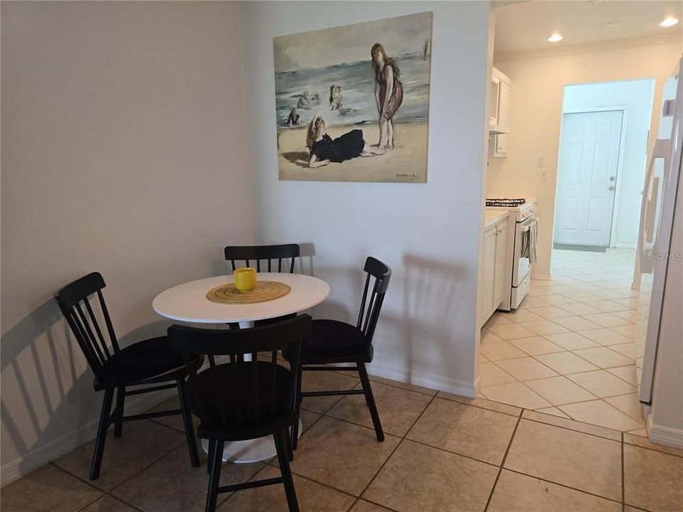 En Renta: $1,350 (2 camas, 1 baños, 1010 Pies cuadrados)