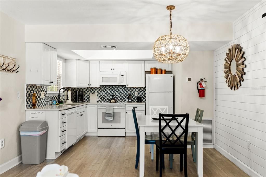 For Sale: $1,550,000 (4 beds, 4 baths, 1600 Square Feet)