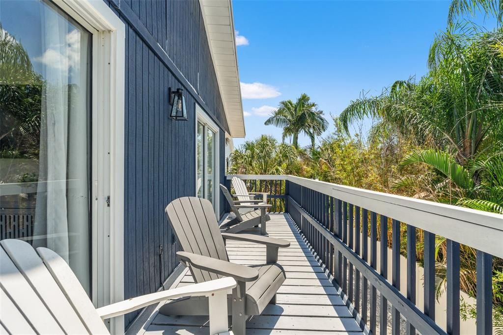 For Sale: $1,550,000 (4 beds, 4 baths, 1600 Square Feet)