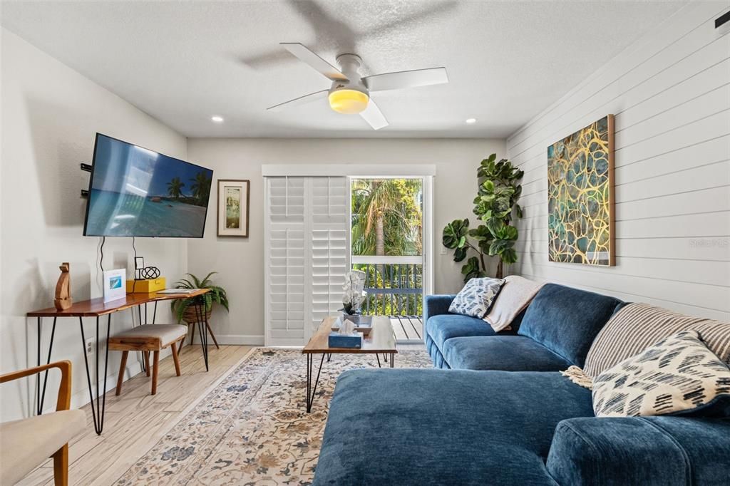 For Sale: $1,550,000 (4 beds, 4 baths, 1600 Square Feet)