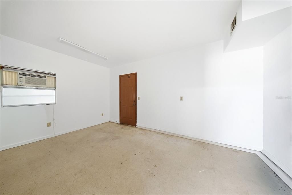 En Venta: $588,500 (3 camas, 2 baños, 1876 Pies cuadrados)