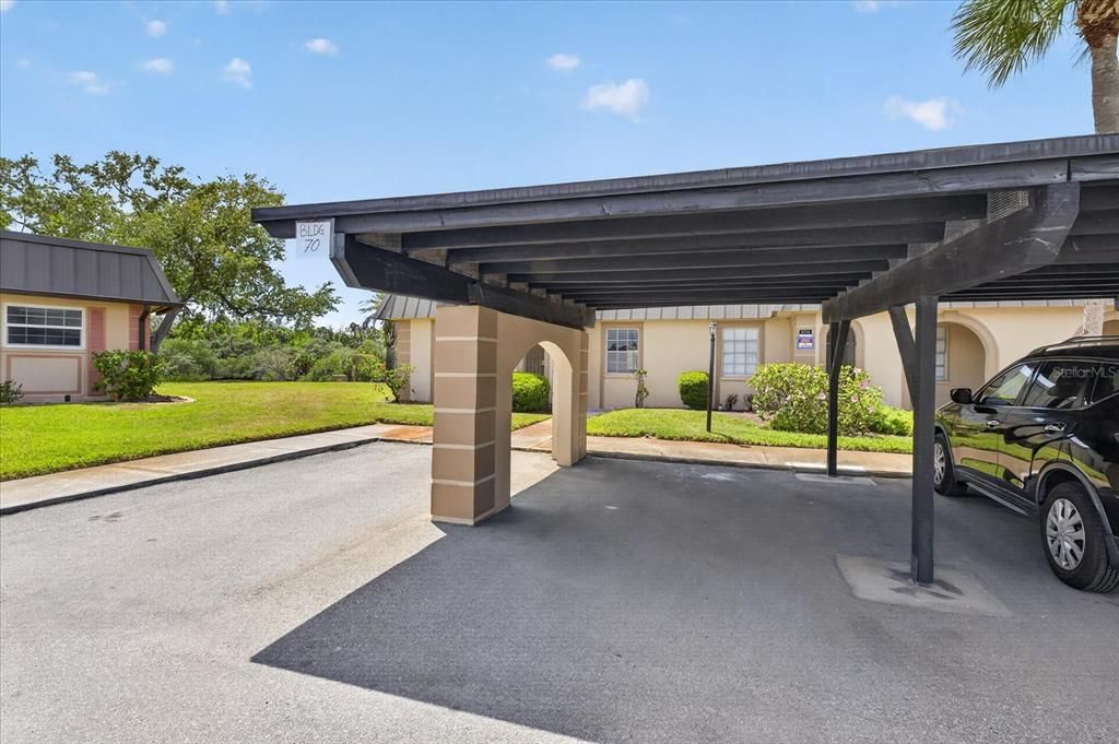 For Sale: $149,000 (2 beds, 2 baths, 1050 Square Feet)