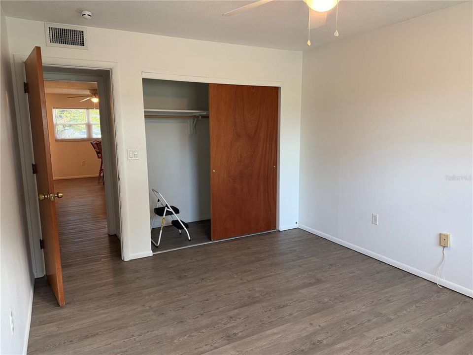 В аренду: $1,600 (2 спален, 1 ванн, 954 Квадратных фут)