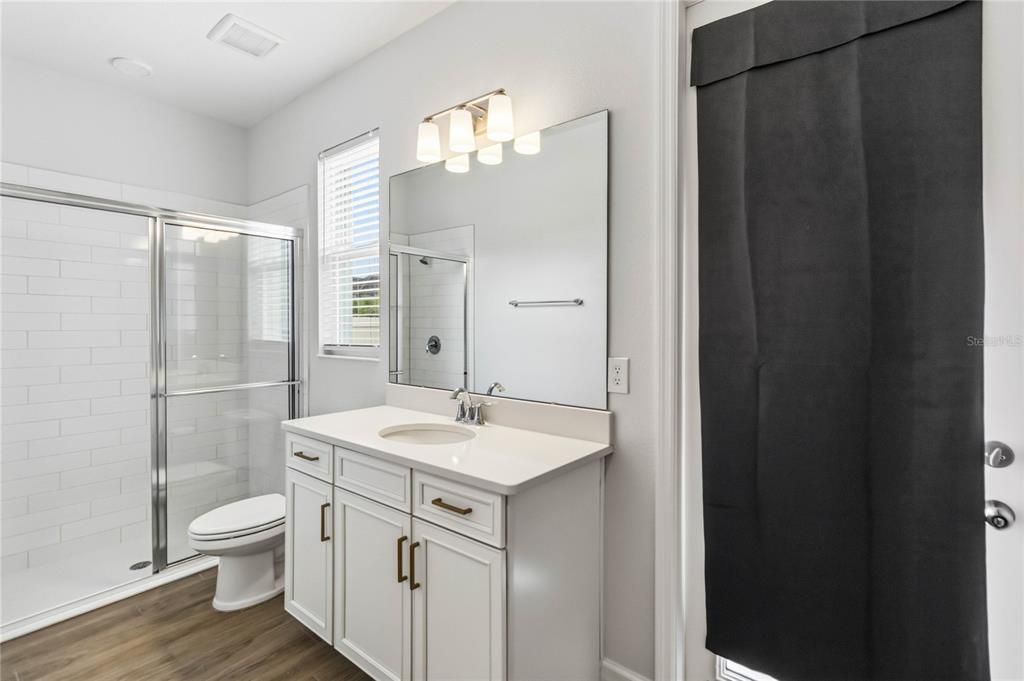For Sale: $920,000 (5 beds, 4 baths, 3319 Square Feet)
