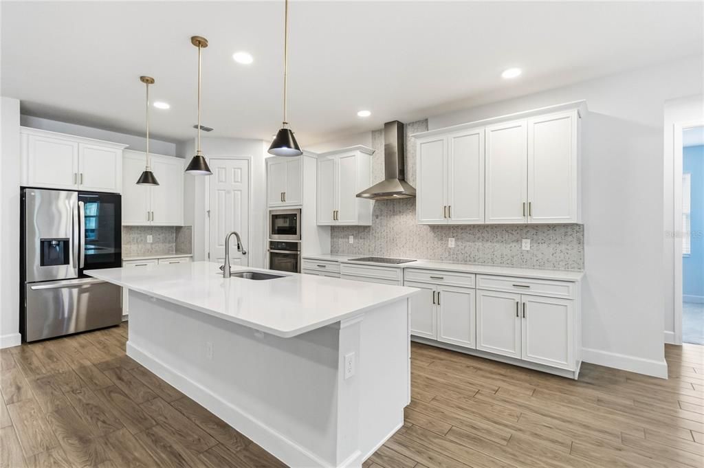 For Sale: $920,000 (5 beds, 4 baths, 3319 Square Feet)