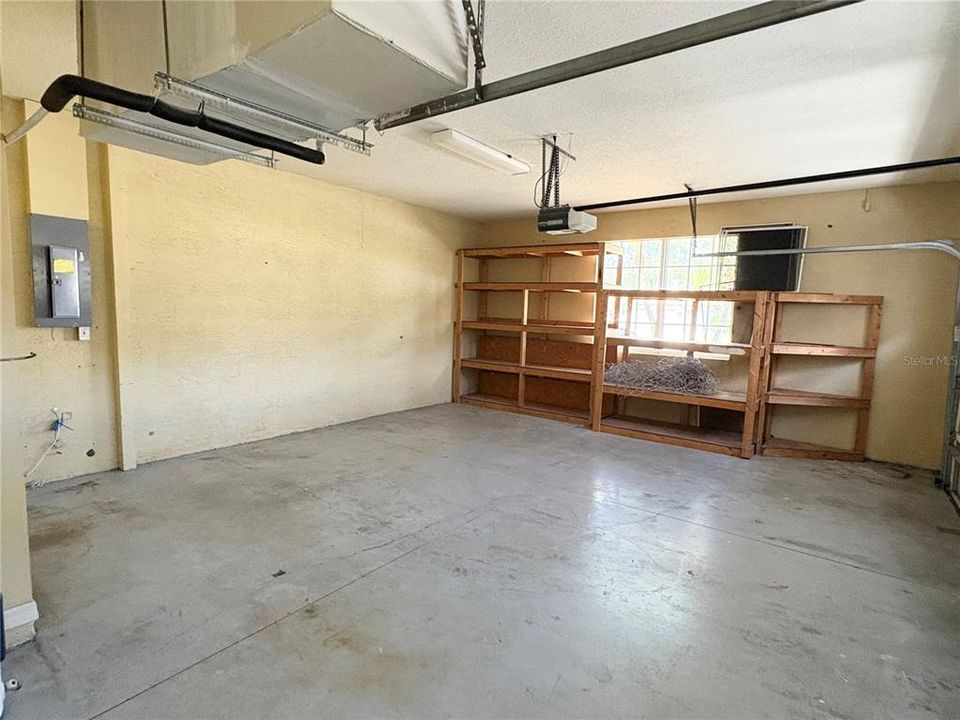 В аренду: $3,300 (3 спален, 2 ванн, 1830 Квадратных фут)