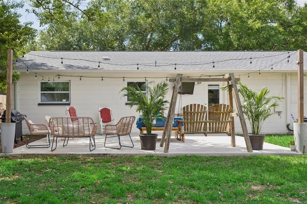Activo con contrato: $424,900 (3 camas, 2 baños, 1400 Pies cuadrados)